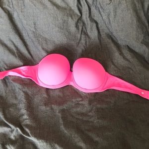 Strapless pink Victoria’s Secret bra 36 C